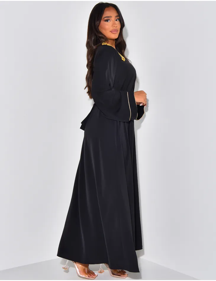 Abaya à perles dorées aux épaules & ceinture à la taille / 60659 - JEANS INDUSTRY