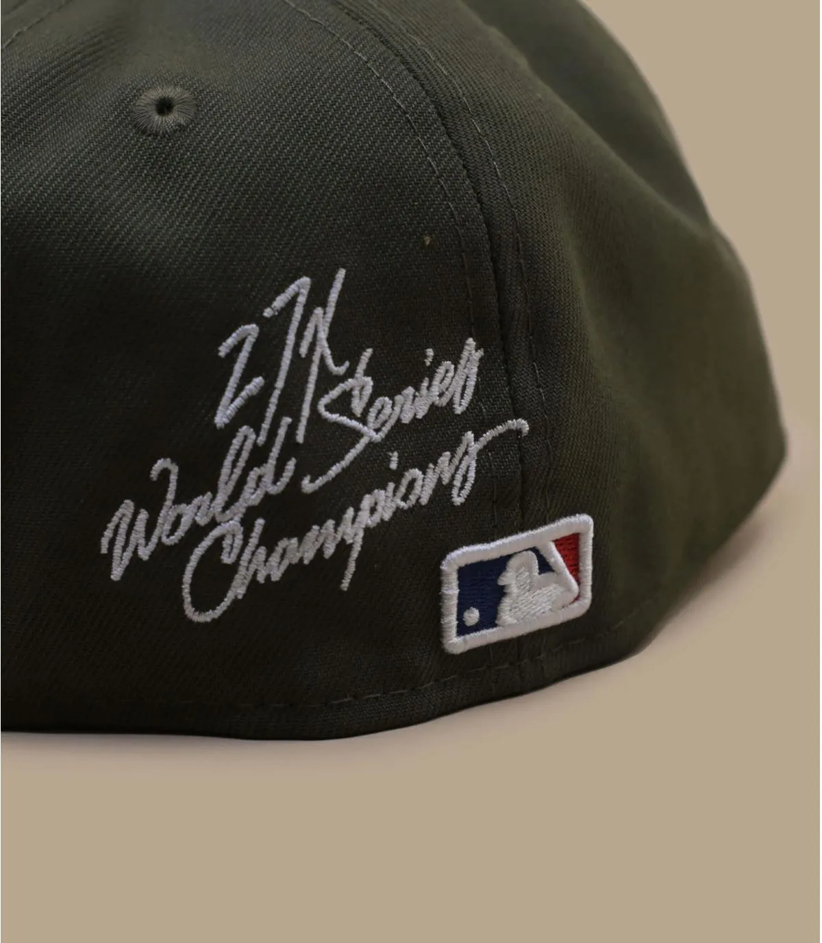 Casquette fitted NY patch khaki - Casquette World Series Patch MLB 59Fifty NY olive New Era : Headict