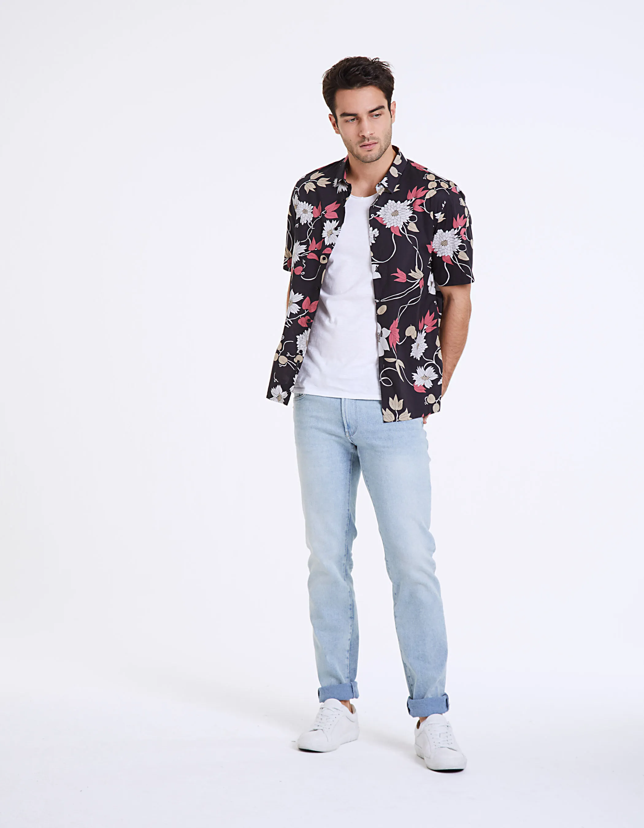 Chemise noire imprimée maxi-floral Homme