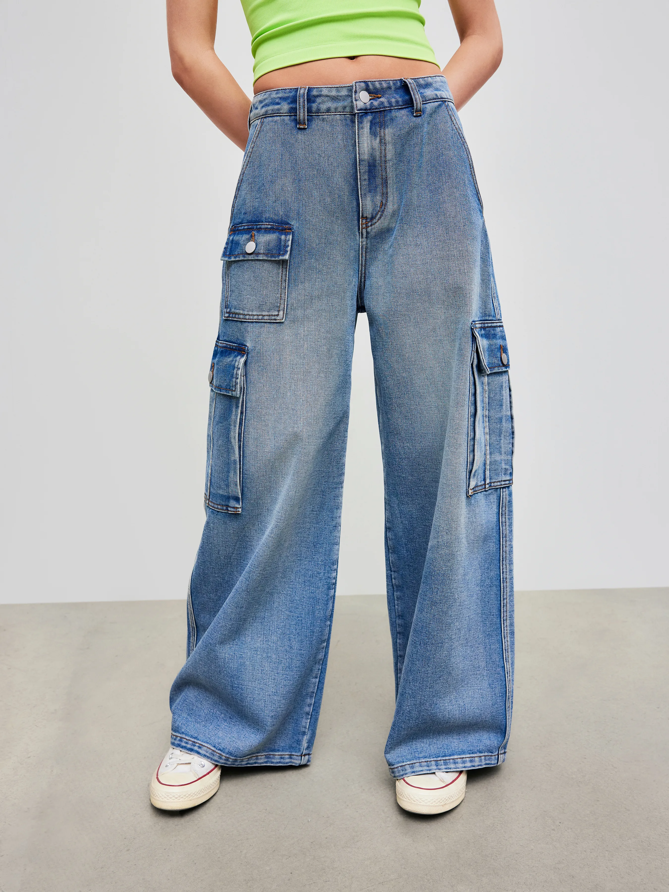 Jeans cargo taille haute en denim uni à jambes larges