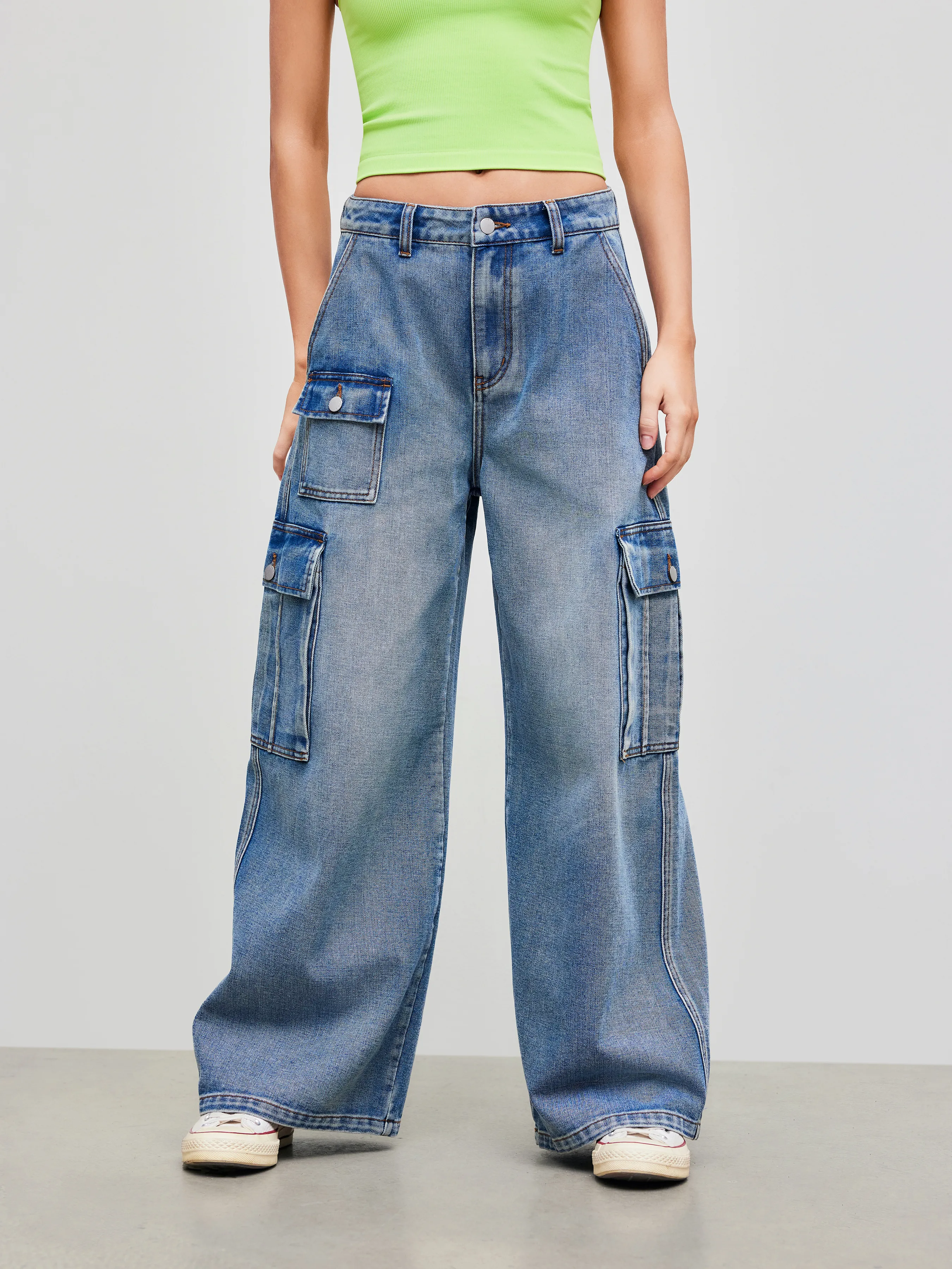 Jeans cargo taille haute en denim uni à jambes larges