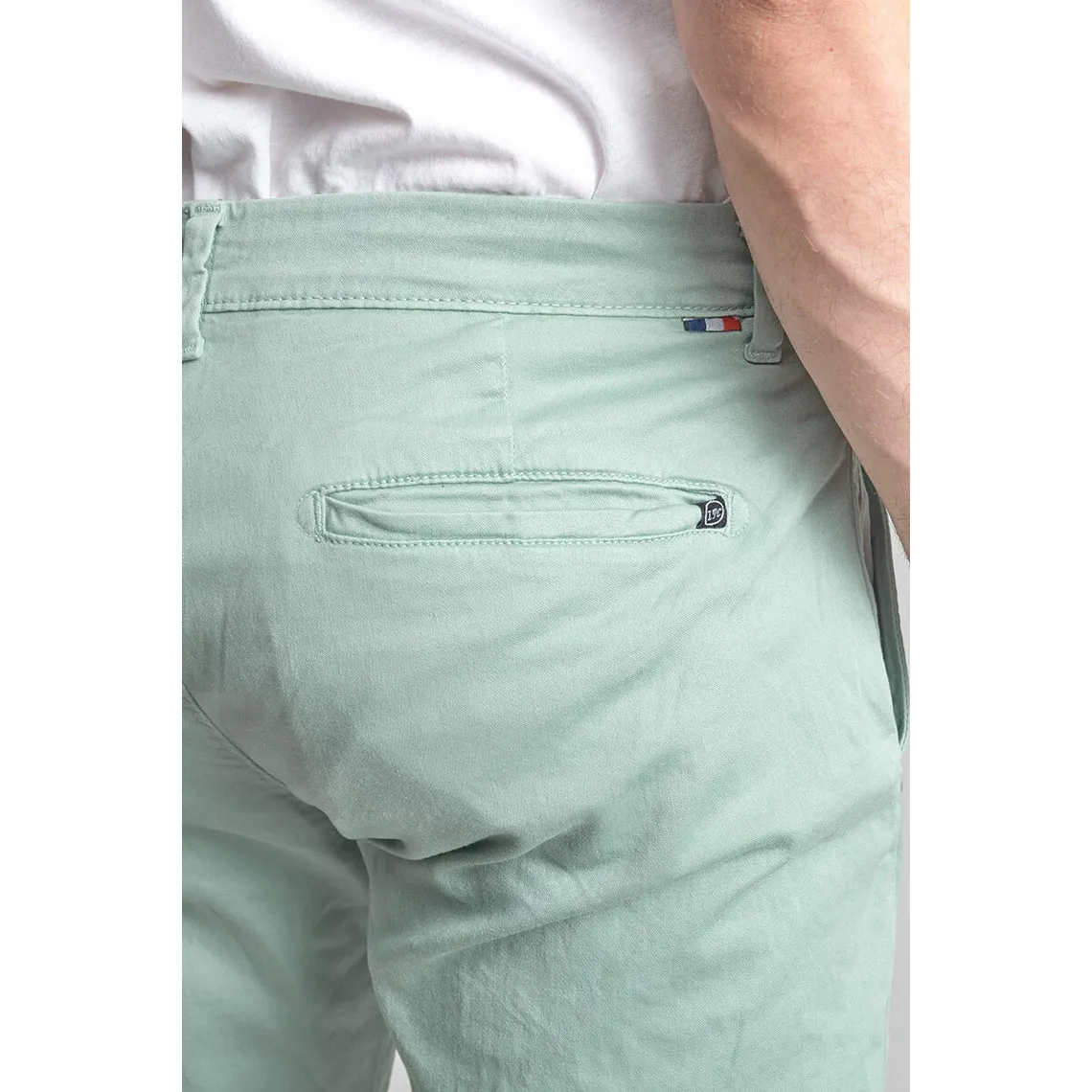 Pantalon chino CESAR vert d'eau en coton Le Temps des Cerises - Pantalon Homme sur MenCorner