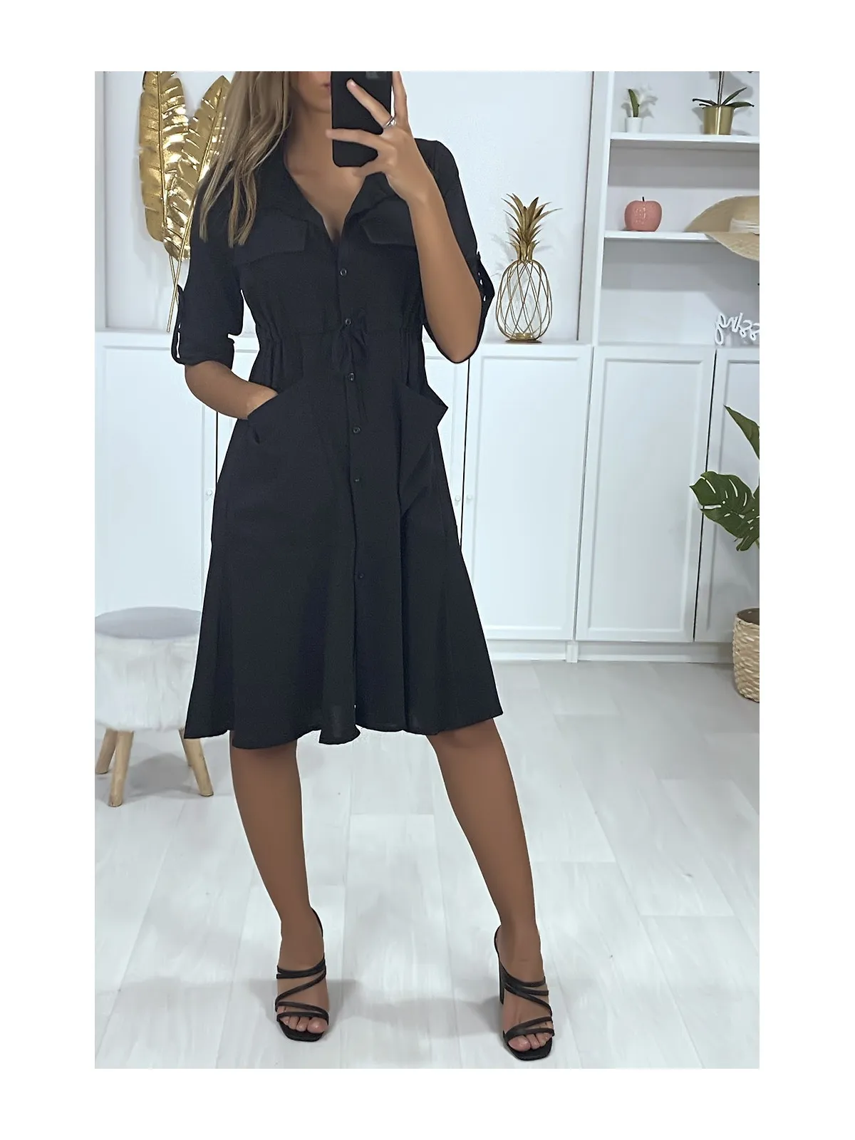 Robe chemise boutonnés avec poches et ajustable à la taille